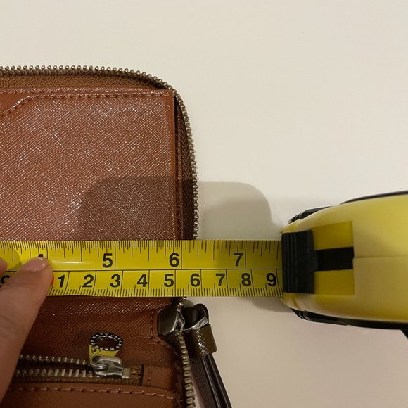 Marc Jacobs Bright Orange Wristlet Wallet - Picture 7 of 10